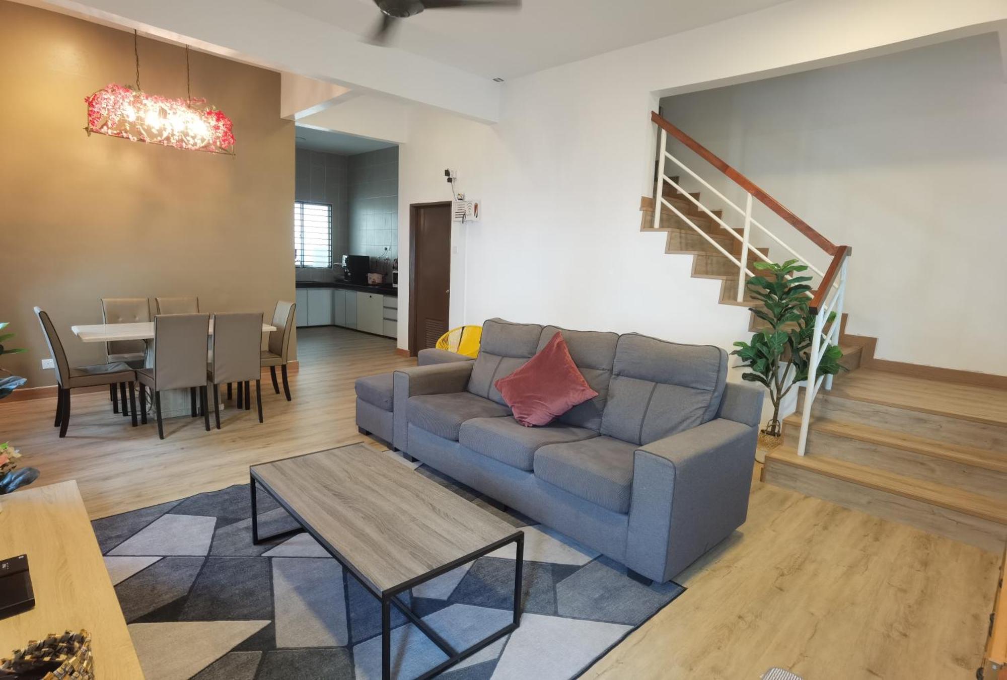 Cosy 2-storey Vines 2 @pasar Malam -1 Holiday home Brinchang